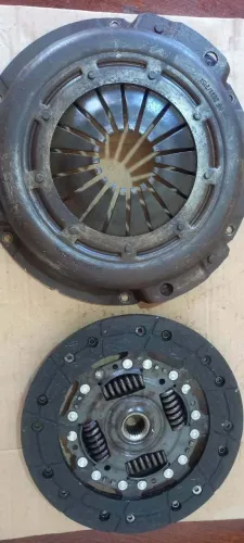 Vendo disco de embreagem e platô + atuador da FORD RANGER 2.5 TURBO DIESEL 4X2 e 4x4