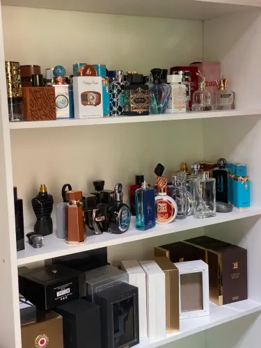 Lote de 40 peças de frasco de perfume vazio