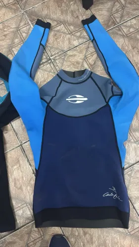 Camisa neoprene jaqueta surf