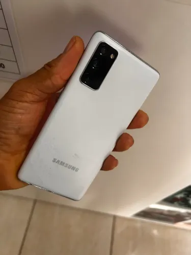 Samsung S20fe