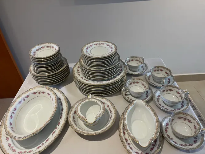 Aparelho de jantar 52 peças Noritake Ridgewood (5201) ouro 24k