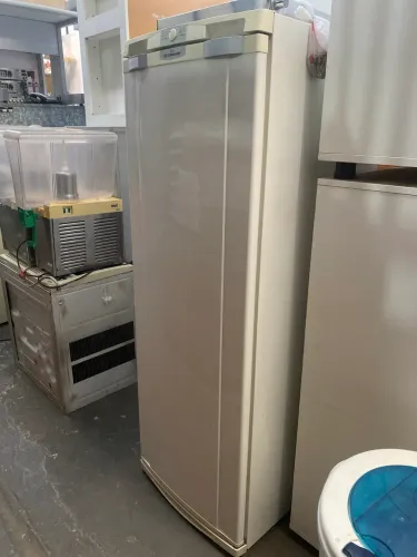 Geladeira Continental