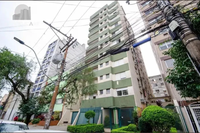 JK mobiliado no Centro Histórico de Porto Alegre