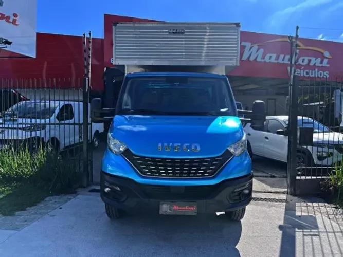 BAÚ PARA MUDANÇAS NO IVECO DAILY 65-170 CD
