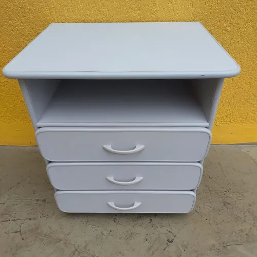 Gaveteiro com rodinhas 56cm l x 45cm p