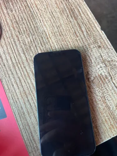 Vendo 1600 pois tem umas marcas de uso