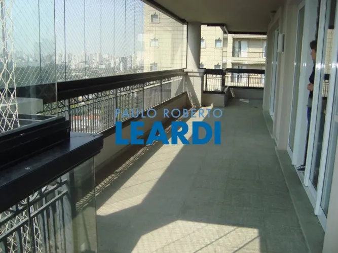 APARTAMENTO - VILA NOVA CONCEIÇÃO - SP