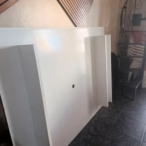 Vendo lindo painel para tv,com porta retrato,muito barato.
