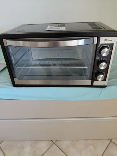 Vendo forno elétrico 127 watts.