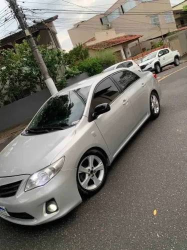 Toyota Corolla GLI 1.8 Flex 16V Aut. 2012