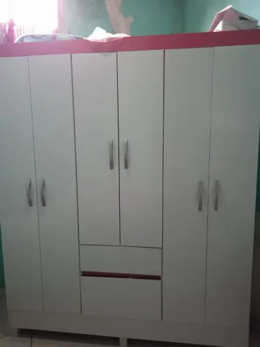 Guarda-roupa 3 portas 2 gavetas