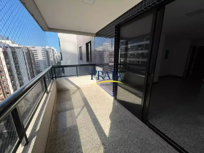 Apartamento com 3 Quartos para alugar, 120m² - Praia da Costa