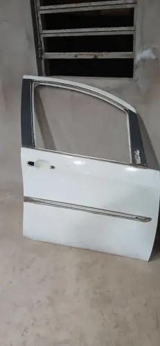 Porta Fiat Ideia 2011 em diante