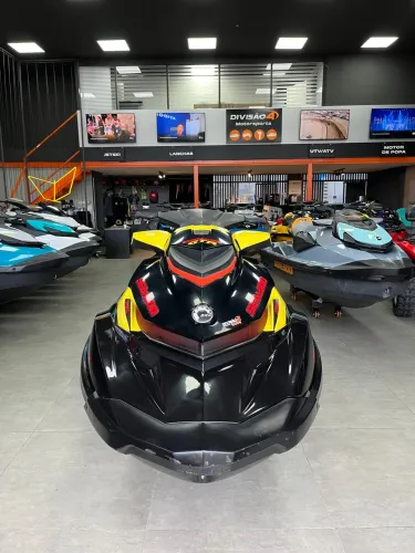 Jetski Sea-Doo GTR 215 2015