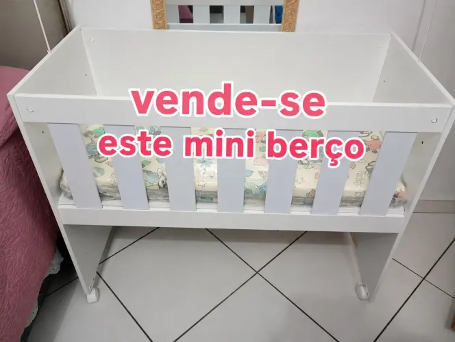 Vende-se mini berço