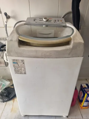 Máquina de Lavar Brastemp Ative! 9 kg - Excelente Estado