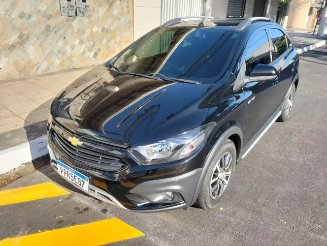 Chevrolet Onix Activ 1.4 8V Flex Mec. 4P 2017