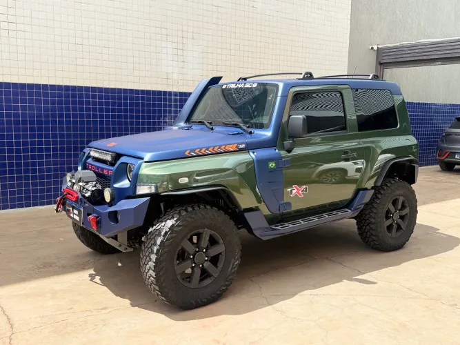 TROLLER T-4 TX4 4x4 3.2 20V DIESEL AUT UnDona - 60km - Relíquia - Completão