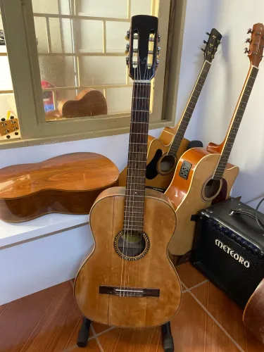Violão Antigo Fiesta Clássico Vintage Regulado e Pronto para Tocar