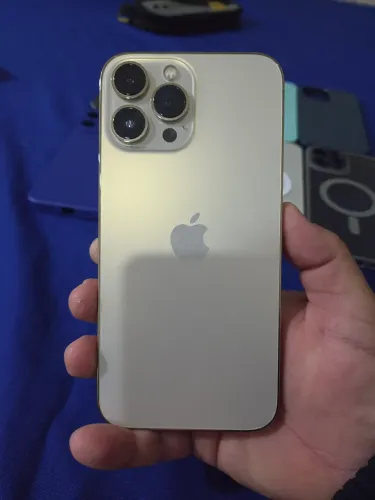 Vendo IPhone 13 pro max 256GB leia o anúncio!
