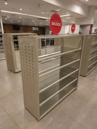Kit de Gôndolas e Expositores para Loja - Vendo Urgente