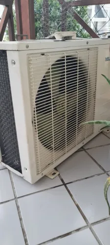 Condensadora 12.000 BTUS 