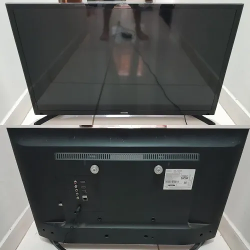 SMART TV 32'' SAMSUNG | Preço Negociável!