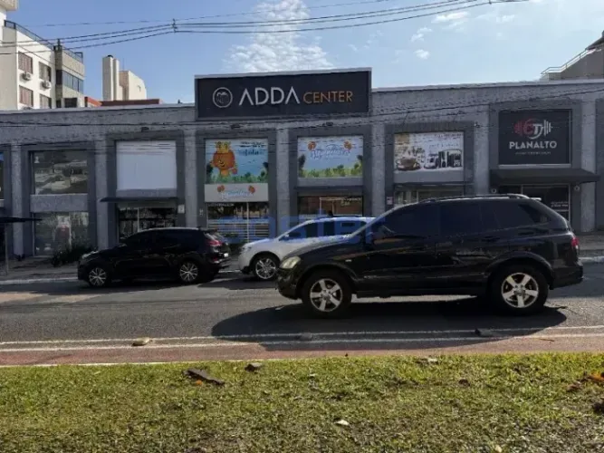 Excelente Loja comi 166 metros quadrados em Jardim Itu - Porto Alegre - RS