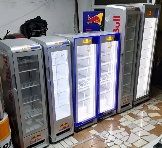 Geladeira Redbull Modelos variados a partir de