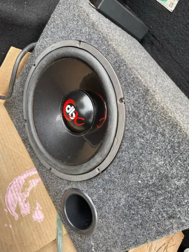 Som automotivo potência Banda