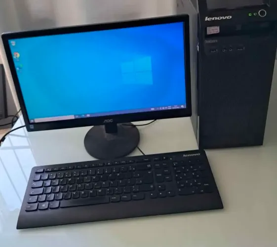 Computador COMPLETO LENOVO I3 MEMÓRIA DE 6G COM HD.