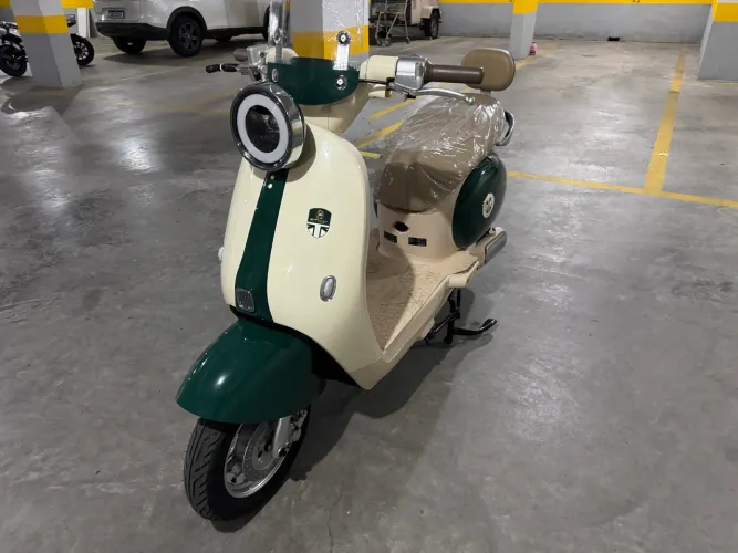 Scooter eletrica novo retro 