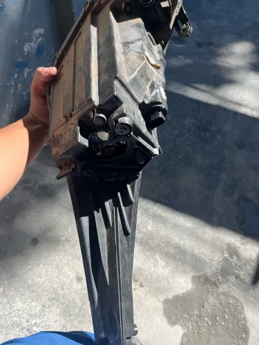 Farol hb20 2019 lado direto