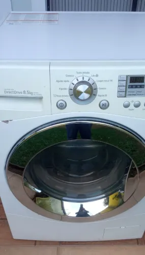 LAVA E SECA LG 220V