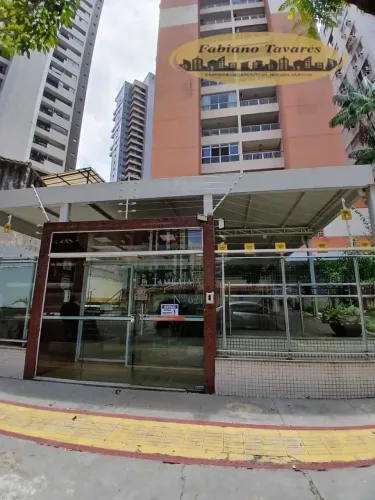 Edifício Tambatajá: Apartamento Amplo de 3 Quartos para Locação na Batista Campos