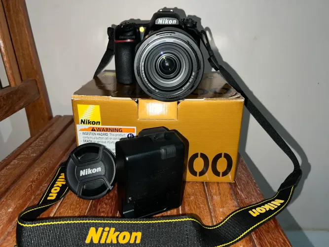 Câmera Nikon D7500 + lente 18-140mm com 3k clicks