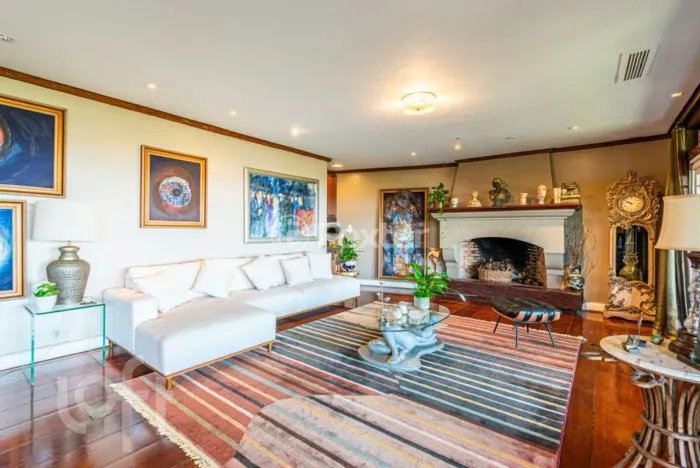 Casa à venda em Santa Tereza com 841 m², 5 quartos, 5 suítes, 4 vagas