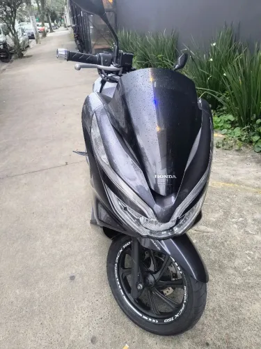 Pcx 150 dlx 2022 zerada