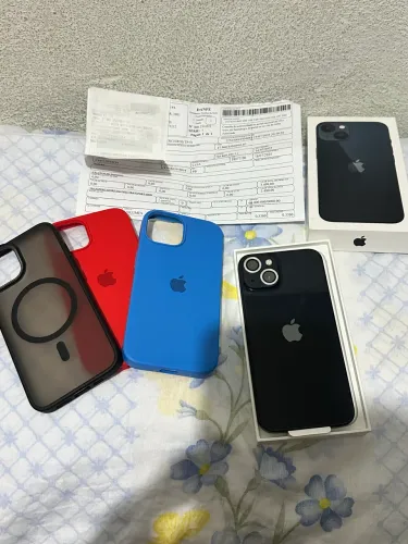 iPhone 13
