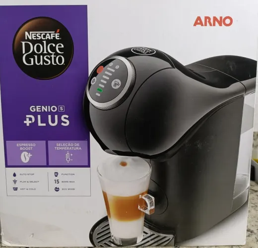 Vende-se cafeteira Dolce Gusto genios plus