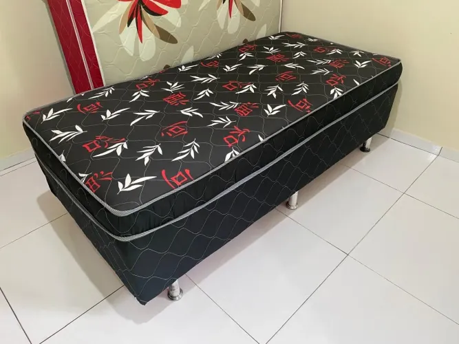 Cama de solteiro 