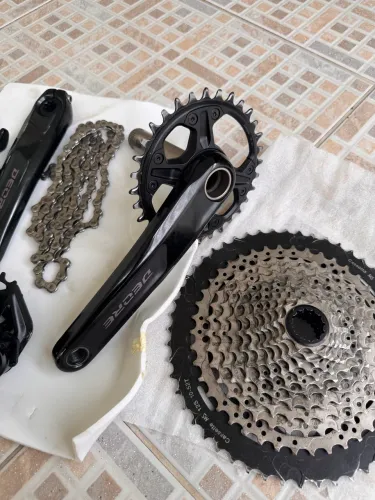 KIT GRUPO SHIMANO DEORE - PERFORMANCE E CONFIANÇA PARA SUA BIKE
