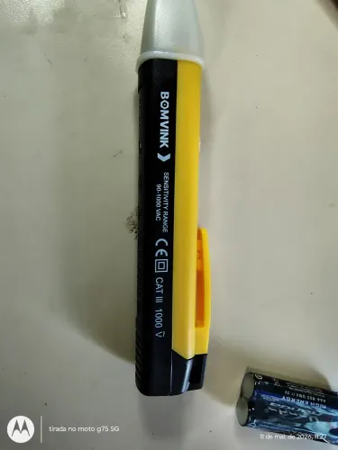 Detector de tensão