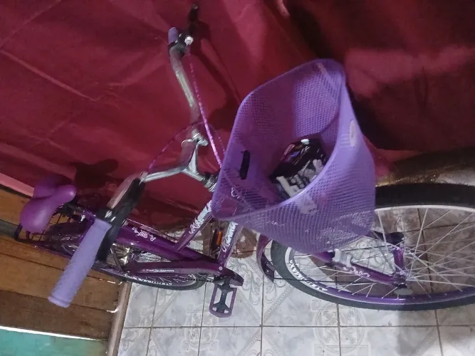 Vendo essa bicicleta nova nunca foi usada