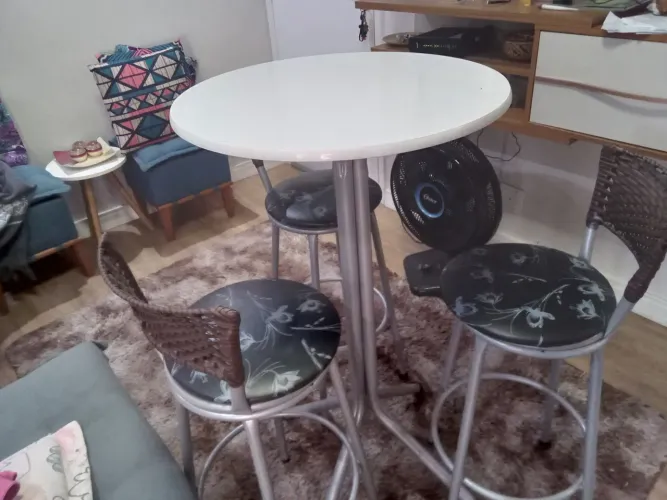 Conjunto de mesa bistrô