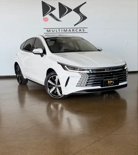 BYD King GS 1.5 16V Híbrido Aut. 2025