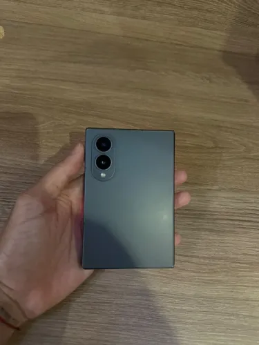 Zfold 8 256gb muito novo