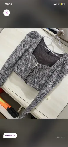 Cropped Forever 21