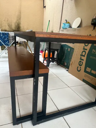 Mesa industrial + banco