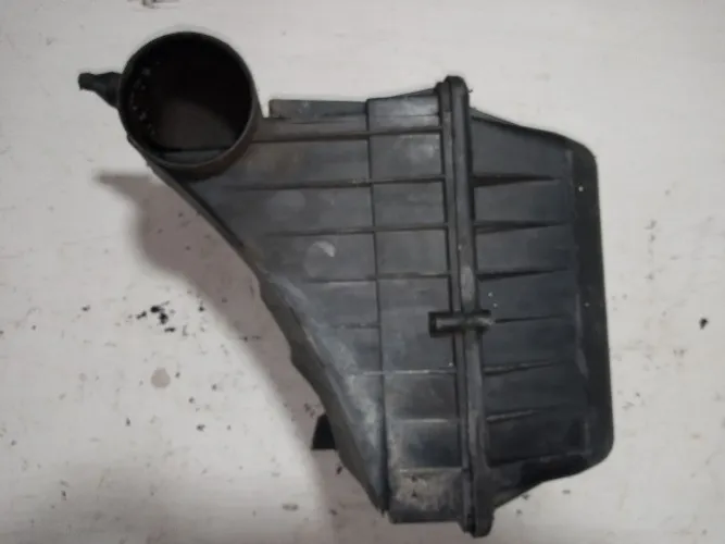 Filtro Ar Ford/Fiesta 2002/05 1.0 8V Rocam .